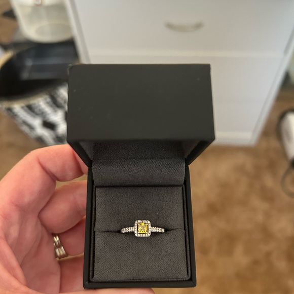 Gold Diamond Citrine Ring - Picture 1 of 3